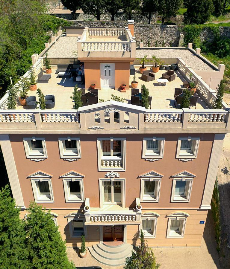 Shangri La Mansion Μόσταρ Εξωτερικό φωτογραφία