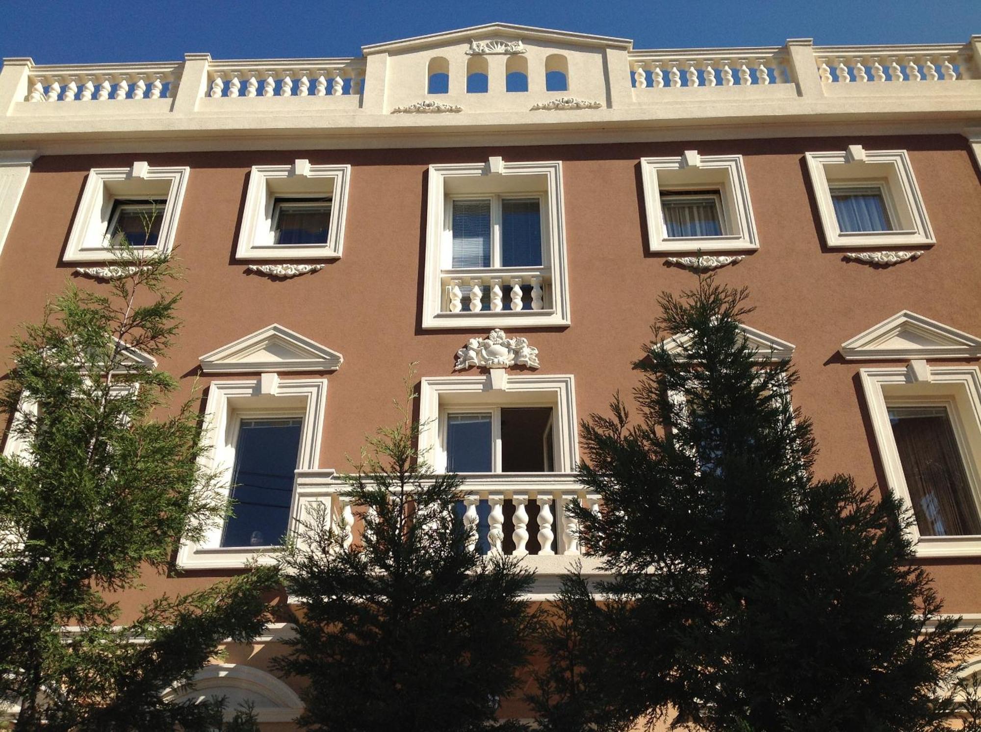 Shangri La Mansion Μόσταρ Εξωτερικό φωτογραφία
