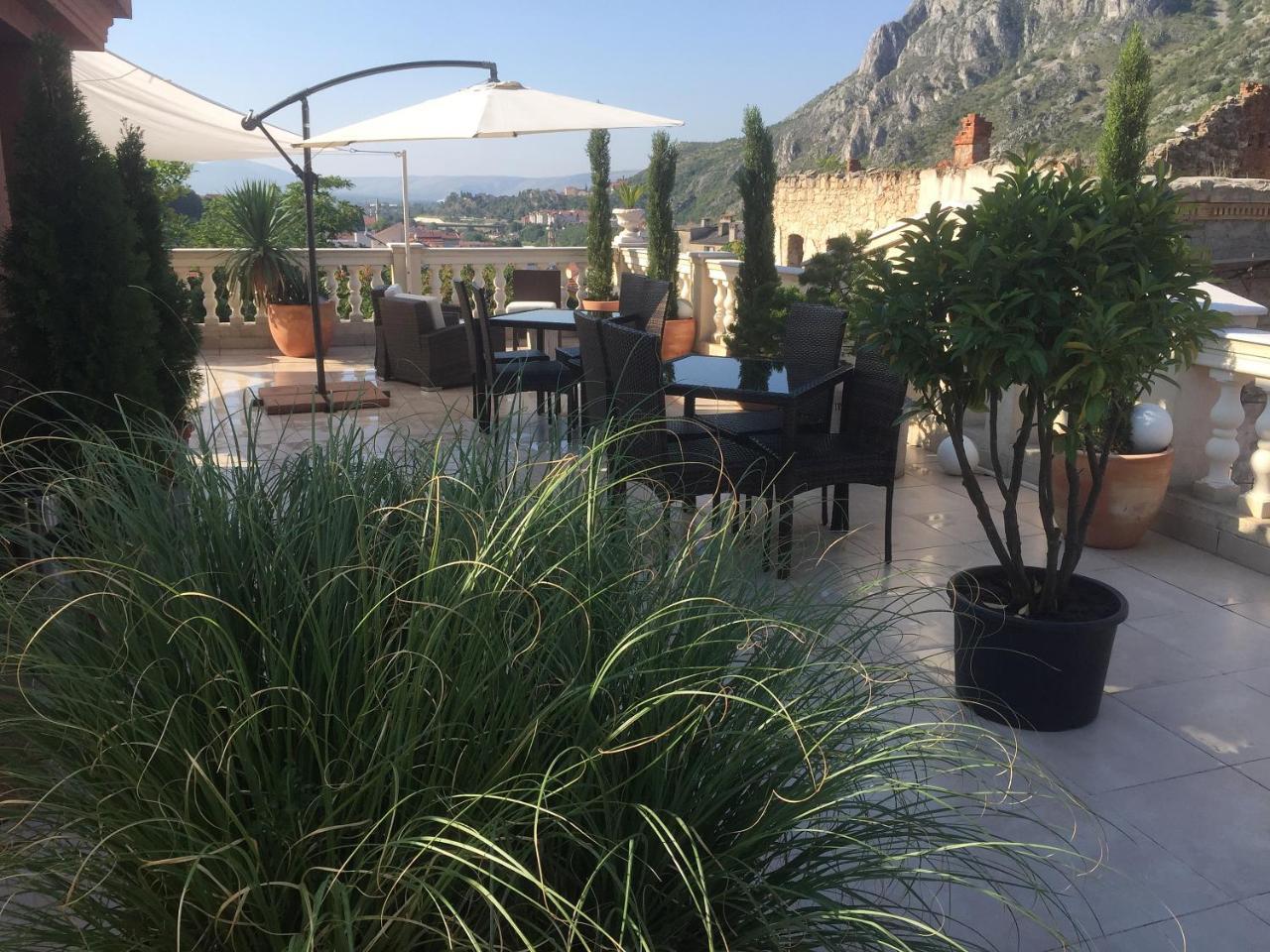 Shangri La Mansion Μόσταρ Εξωτερικό φωτογραφία