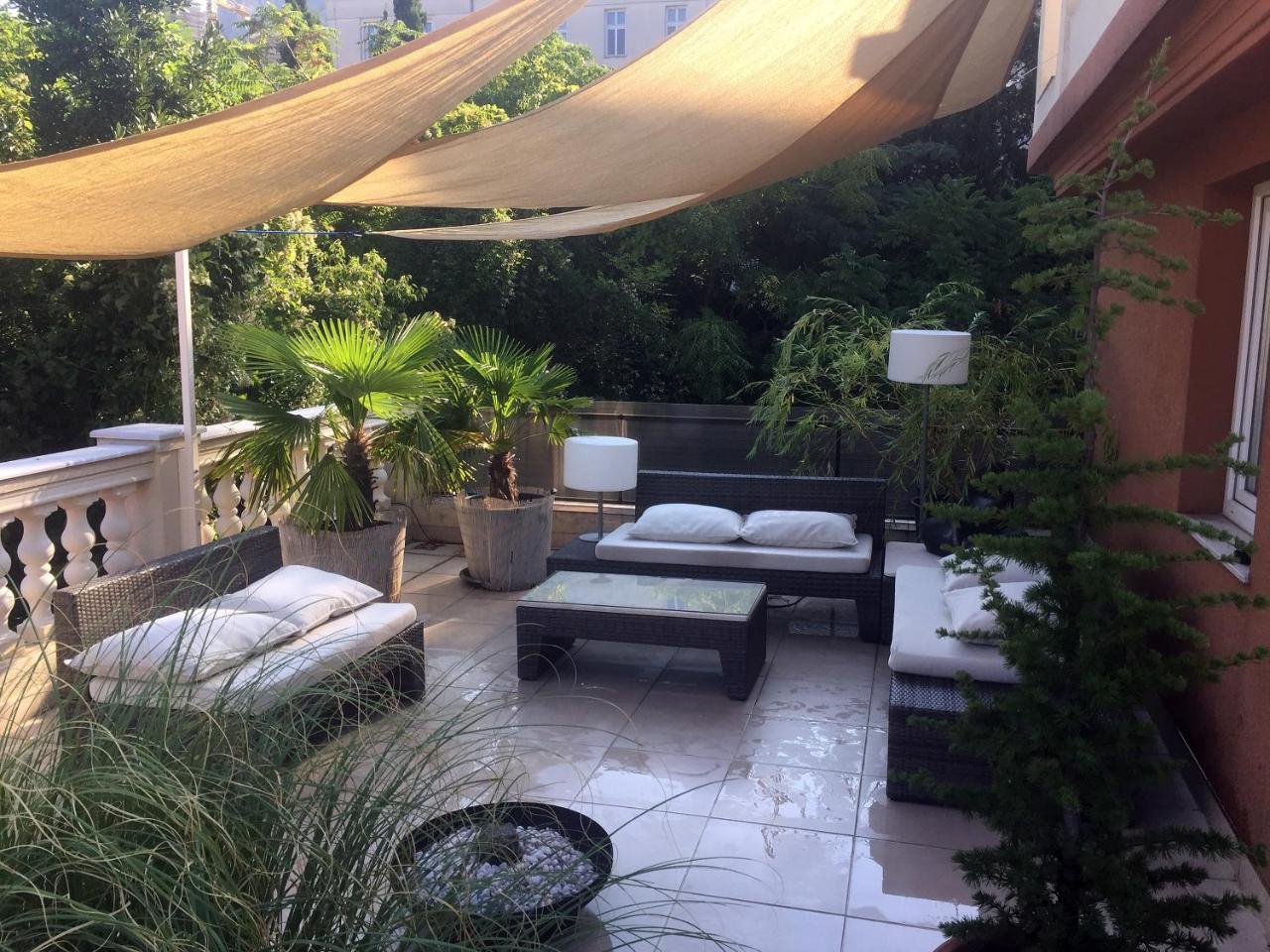 Shangri La Mansion Μόσταρ Εξωτερικό φωτογραφία